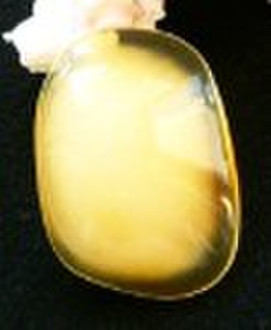 Amber pendant