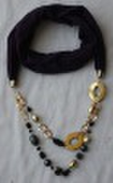 2011 Fashion fabric necklace