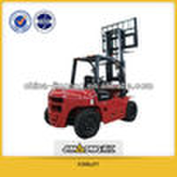 CPCD70 FORKLIFT