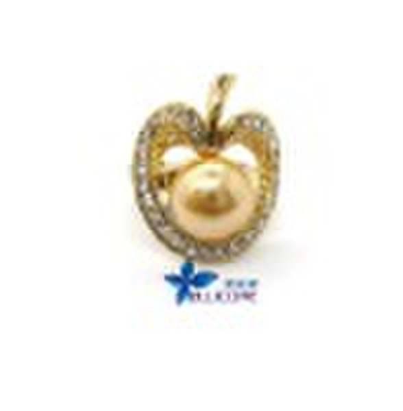 fashion pealr ring with apple shape