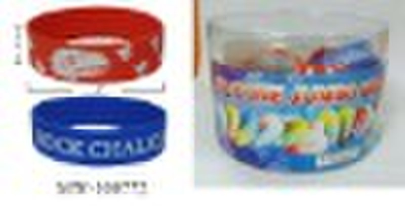Fashion debossed silicone bracelets