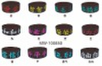 Fashion embossed silicone bracelets