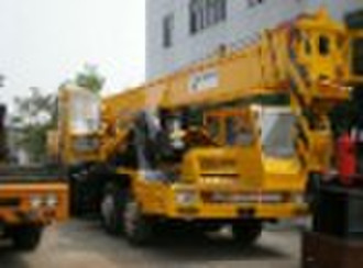 used TADANO hydraulic crane 30ton