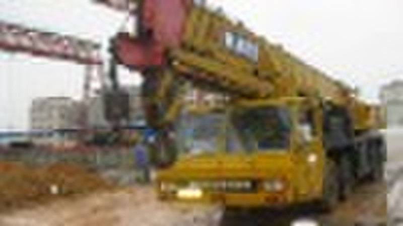 used hydraulic crane kato NK350E