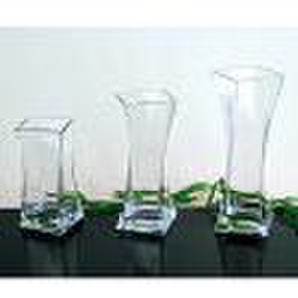 High clear glass vase with twisting shape