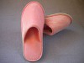 Pleuche Slipper