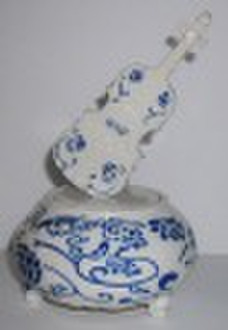 blue and white porcelainmusic box