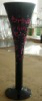 BLACK WITH PATTERN WINE GLASS