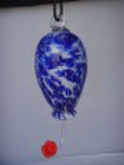 Decorative glass bird feeder