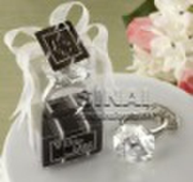 Clear Crystal Napkin Ring / Wedding Favors