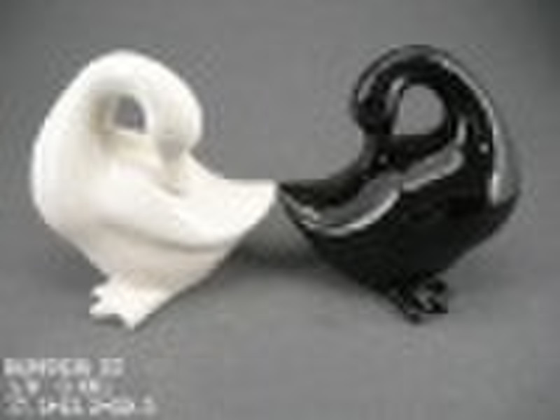 ceramic duck decoration