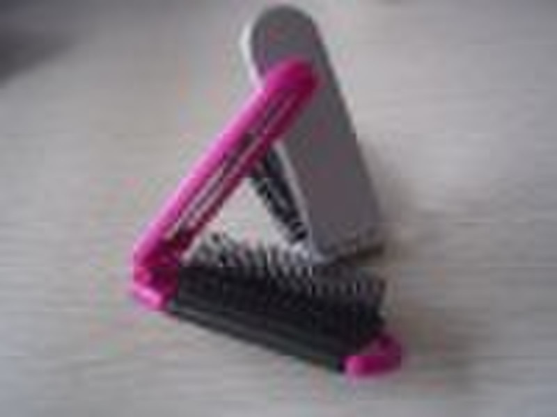 FOLDABLE MIRROR AND COMBS