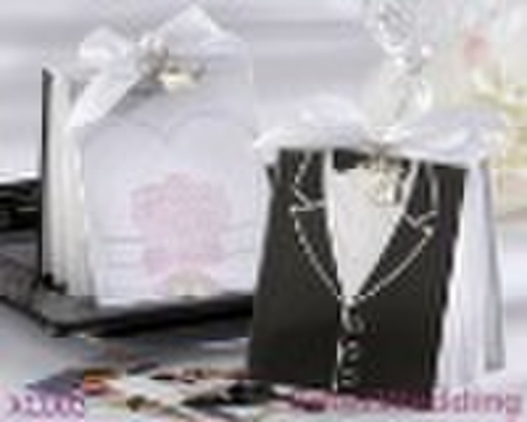 Bride and Groom Photo Album Wedding Favor