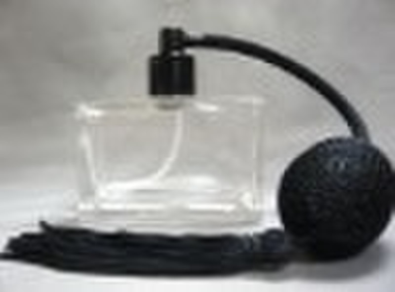 glass perfume  bottle with pump