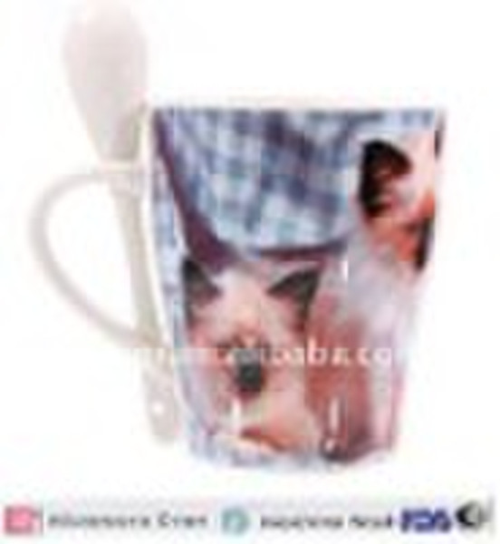 HMC485 Ceramic mug and spoon with animal design