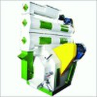 Ring die pellet mill for making animal fodder