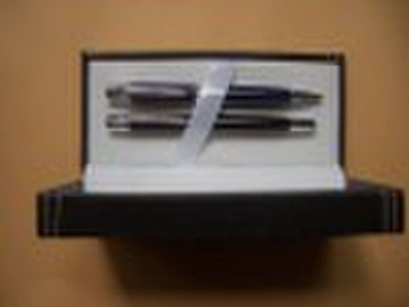 metal fountain pen