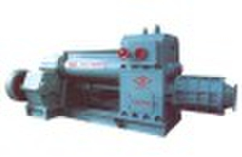 Vacuum brick moulding machine