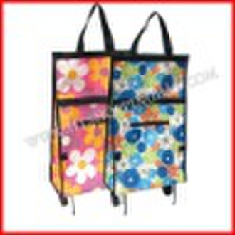 Fashion shopping bag with wheels