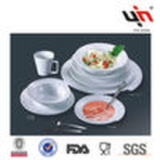Porcelain dinnerware for hotel