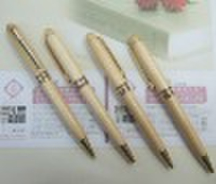 natural wooden pen