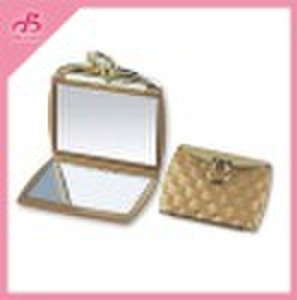 Compact Mirror