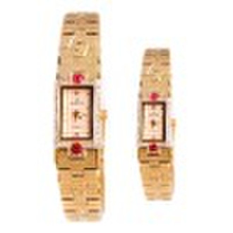 Competitive price in pair wrist watch