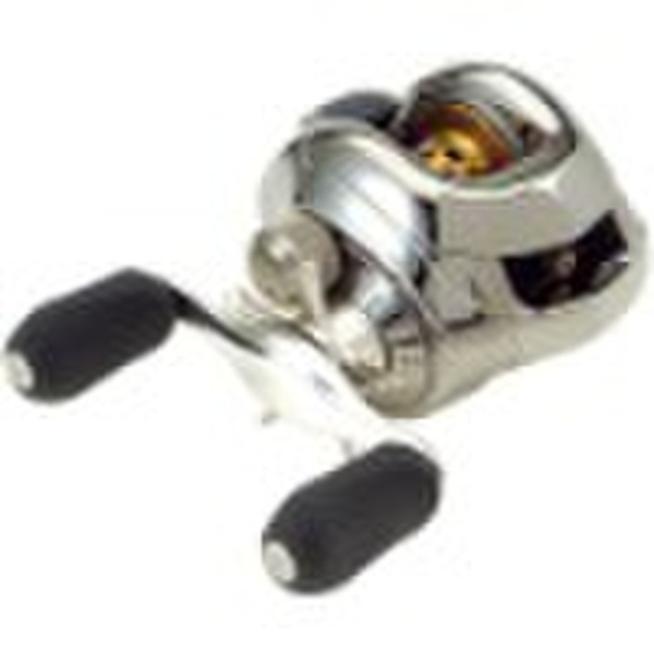 CB baitcast reels