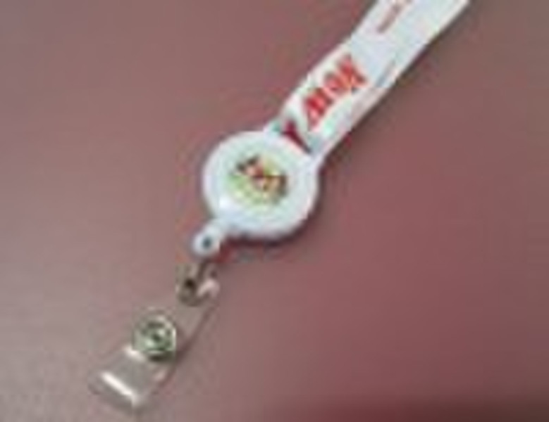 Retractable badge holder