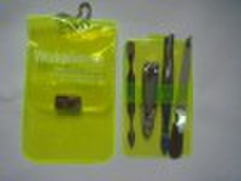 Manicure with shiny PVC pouch