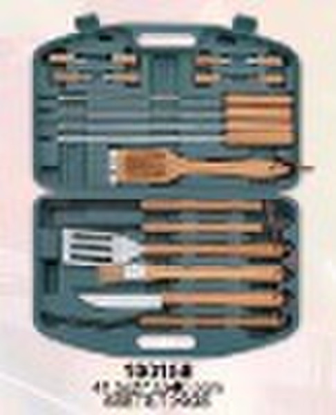 green case bbq tool set with wooden handle
