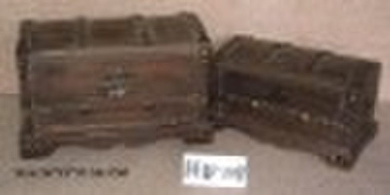 classical  wooden  box
