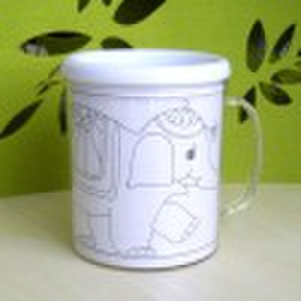 plastic drawing mug