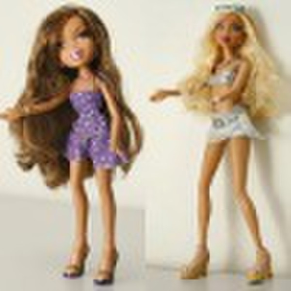 Plastic fashion girl dolls