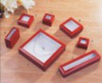 Fine wooden jewelry box