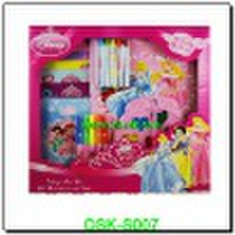 Disney stationery set in window box,School station