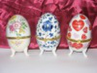 Porcelain easter egg