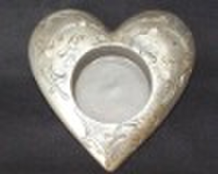 Polyresin heart shaped Tea light candle holder