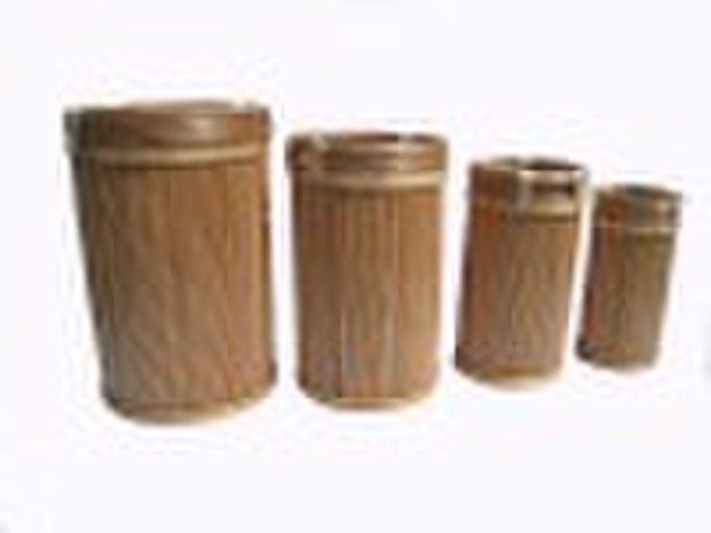 willow barrel to storage goods