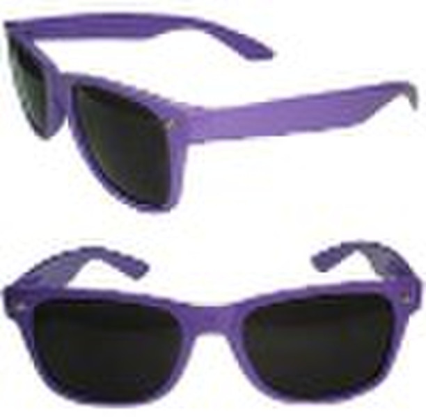 Wayfarer sunglasses