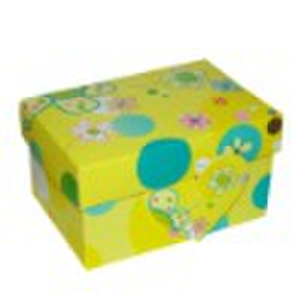 2010 paper gift box