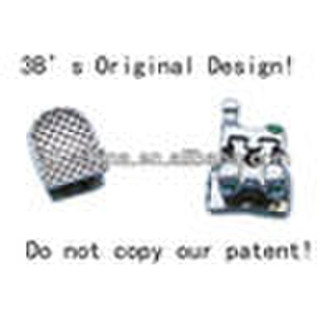 Orthodontic self ligating bracket Mesh base