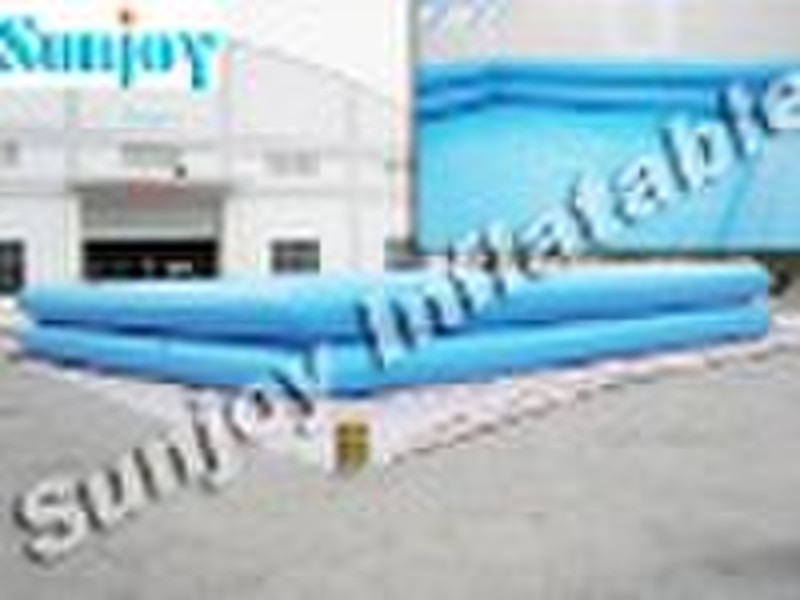 Inflatable swimming pool