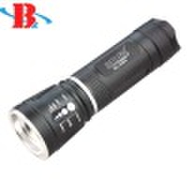 Zoom Led flashlight