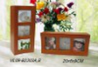 wooden photo frame table clock w/3 panels