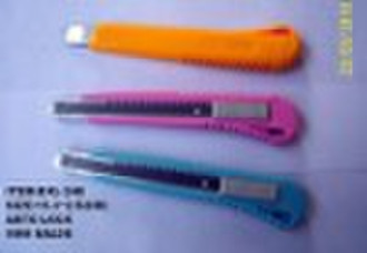 Plastic snap off Cutter Knife