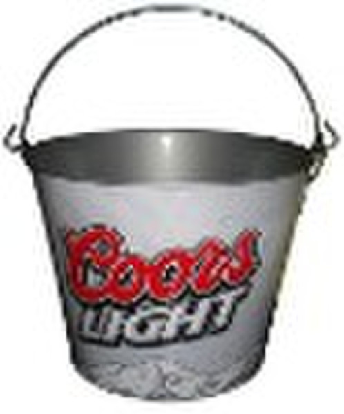 Tin coaster with cork back