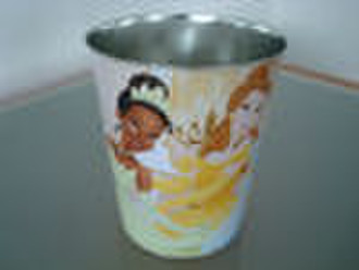 tin rubbish bin of size 230x175x260mm