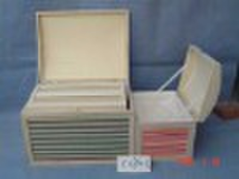 WILLOW  STORAGE  BASKET