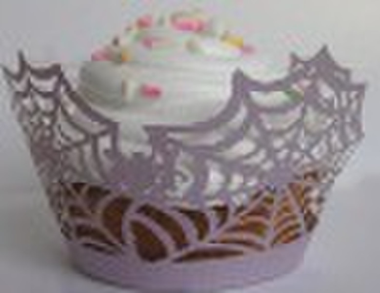 light purple cobweb   cupcake wrapper